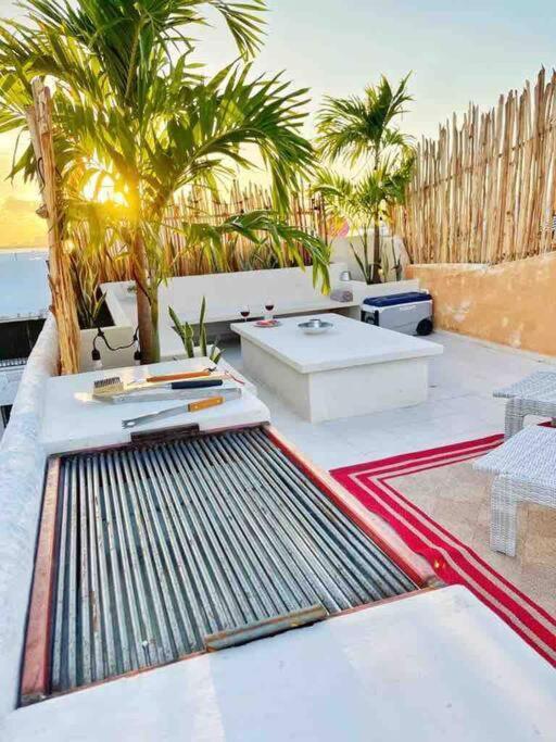 Rooftop Penthouse 3 Bedrooms, Sleeps 8! Cancún Extérieur photo